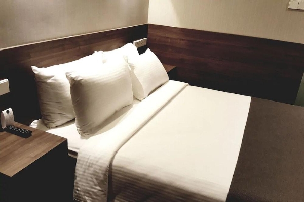 Arcadia Hotel (SG Clean) (Gamat-eMas Network Blk 34, Whampoa West)